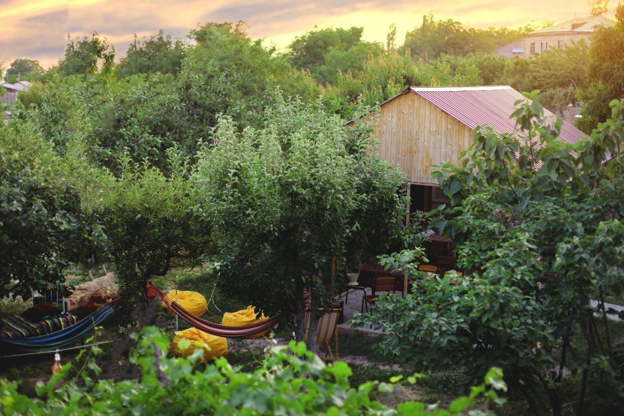 Noosh Guesthouse Ashnak Buitenkant foto
